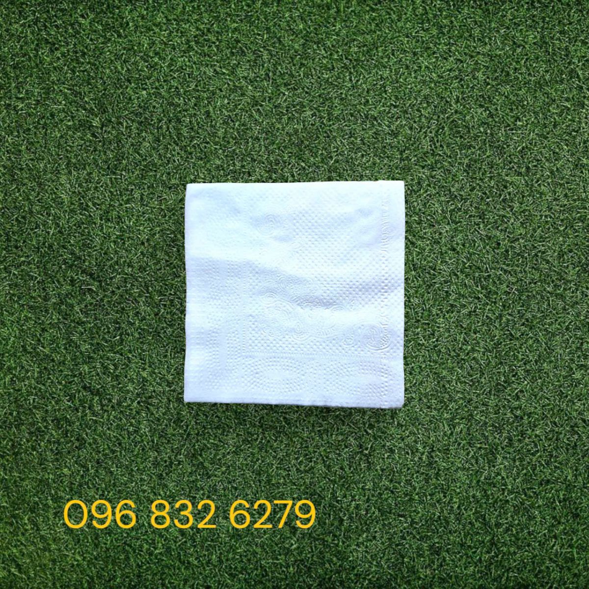 KHĂN GIẤY ĂN VUÔNG GẬP 4 KG - KHỔ 10 CM X 10 CM