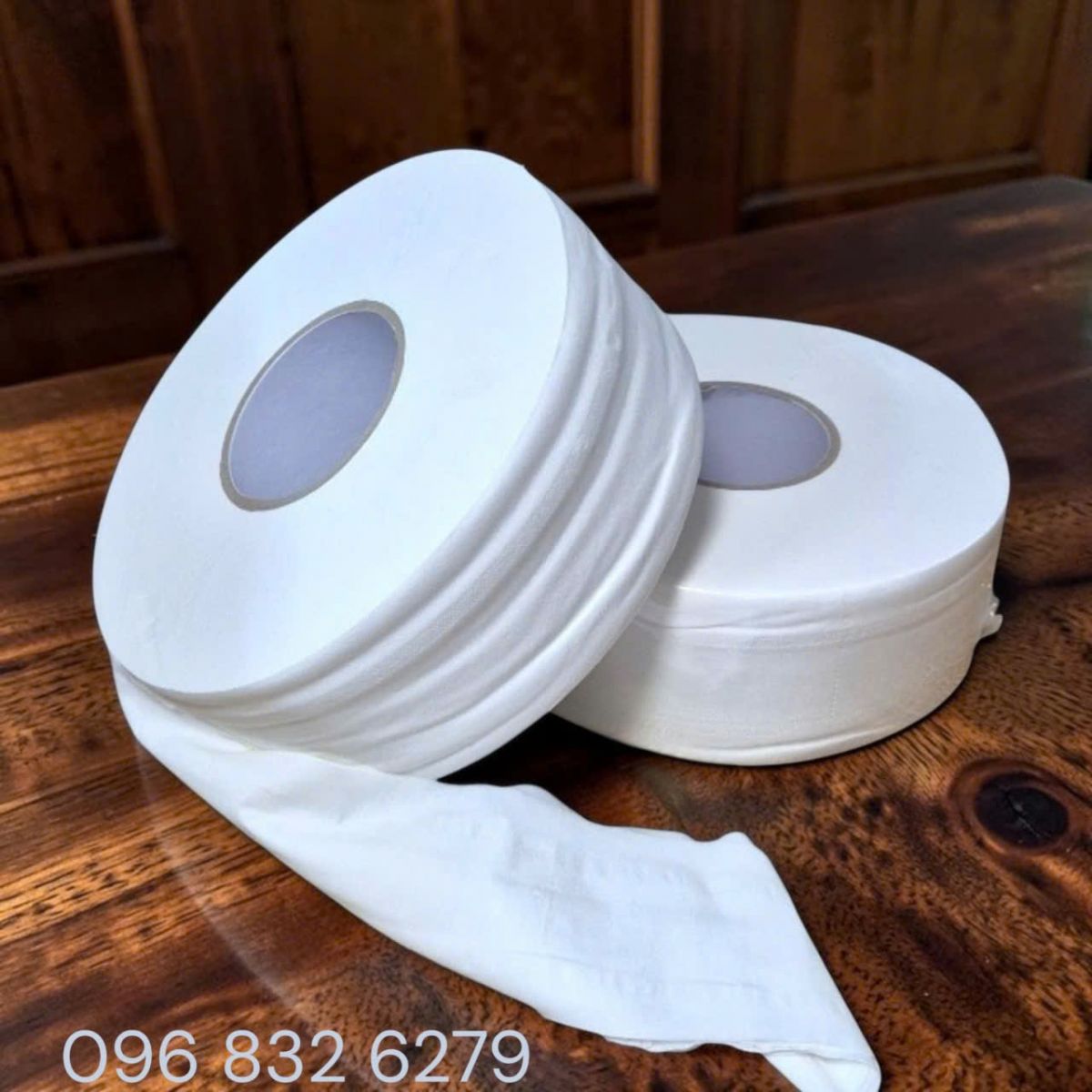 GIẤY VỆ SINH CUỘN LỚN GIÁ RẺ